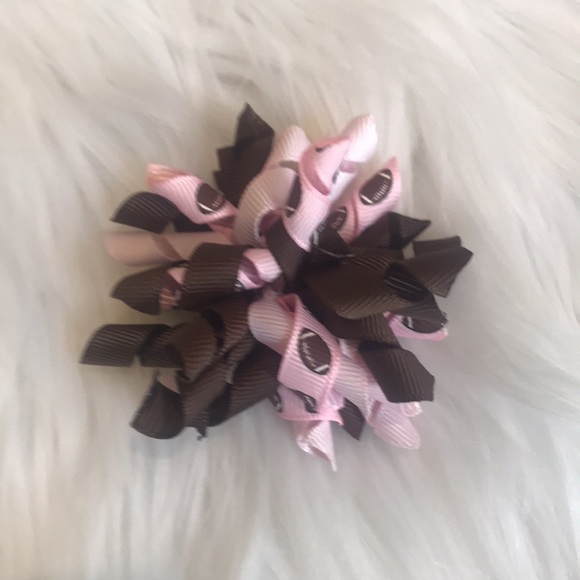 COPY - Cute football leg warmers plus 2 korker bows plus 1 larger football bow - Picture 2 of 3